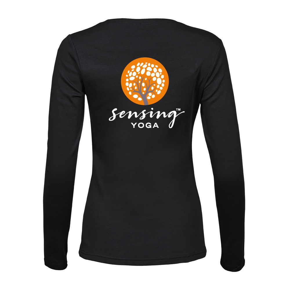 Långärmad t-shirt dammodell med ryggtryck