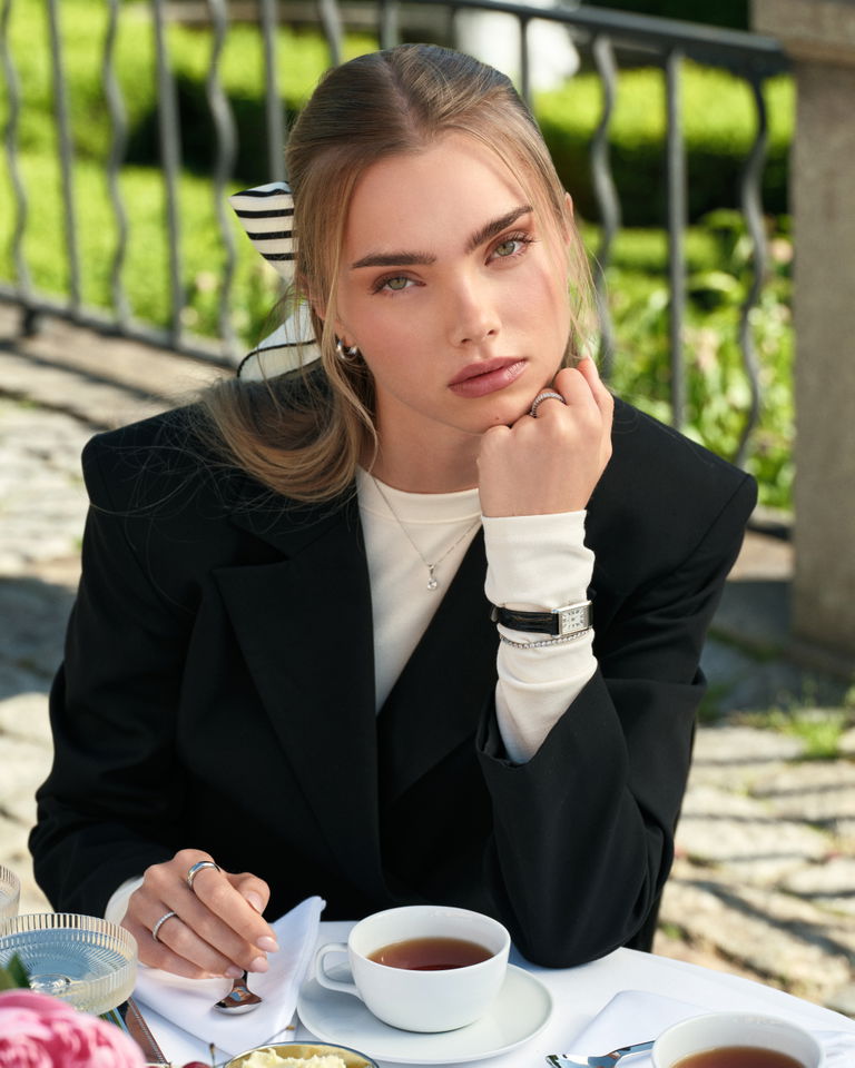 Vardagslook med klocka och armband