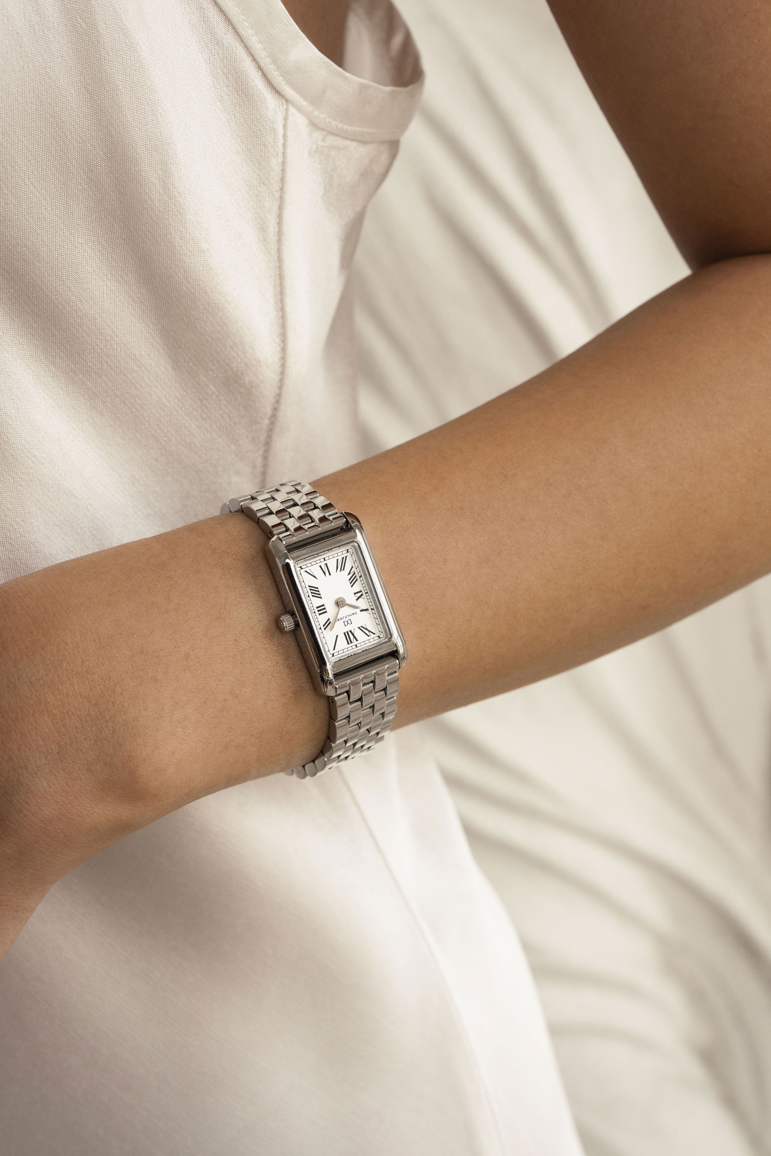 Diana Klocka Silver Ton