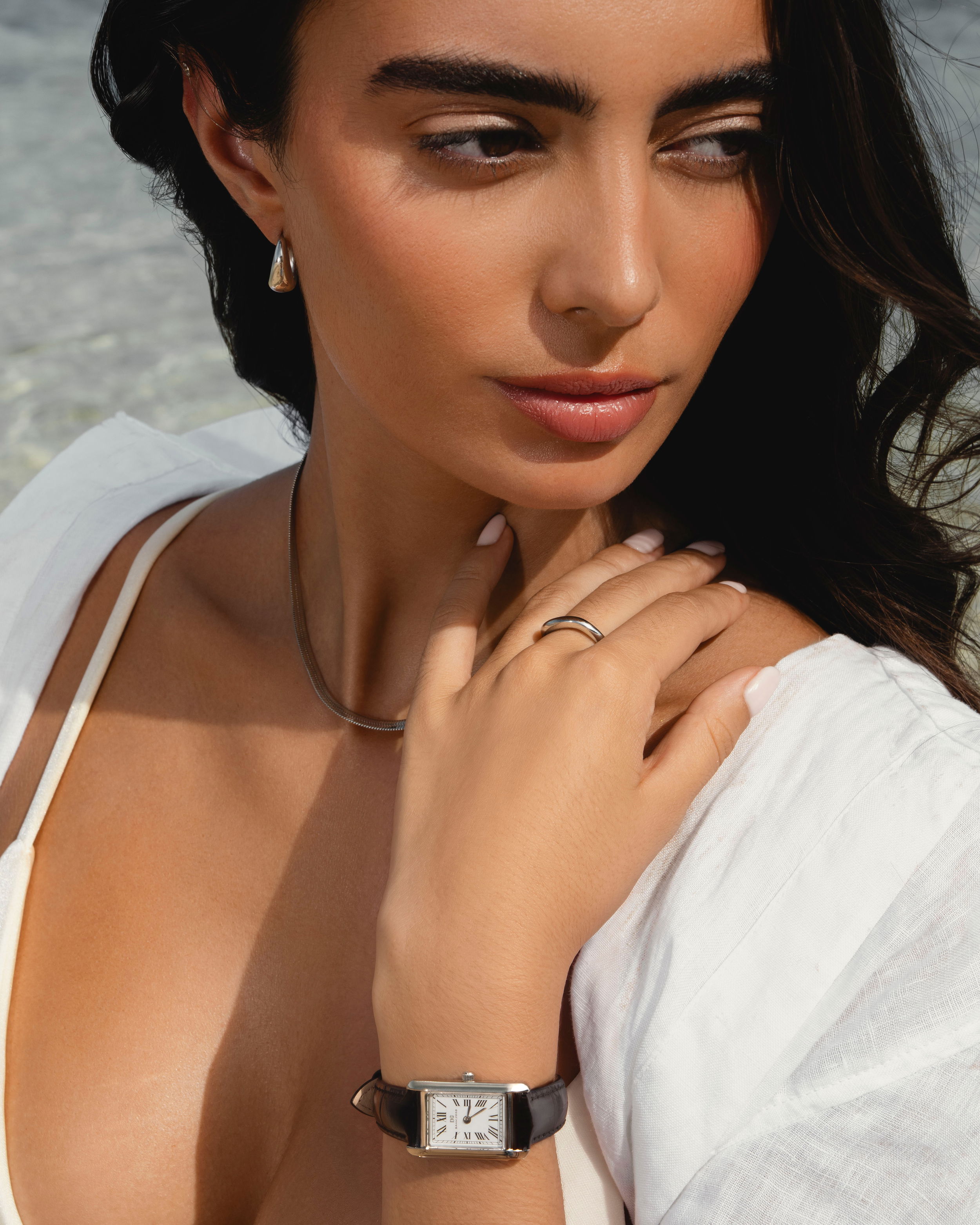 Astrid Vågig Ring Silver Ton