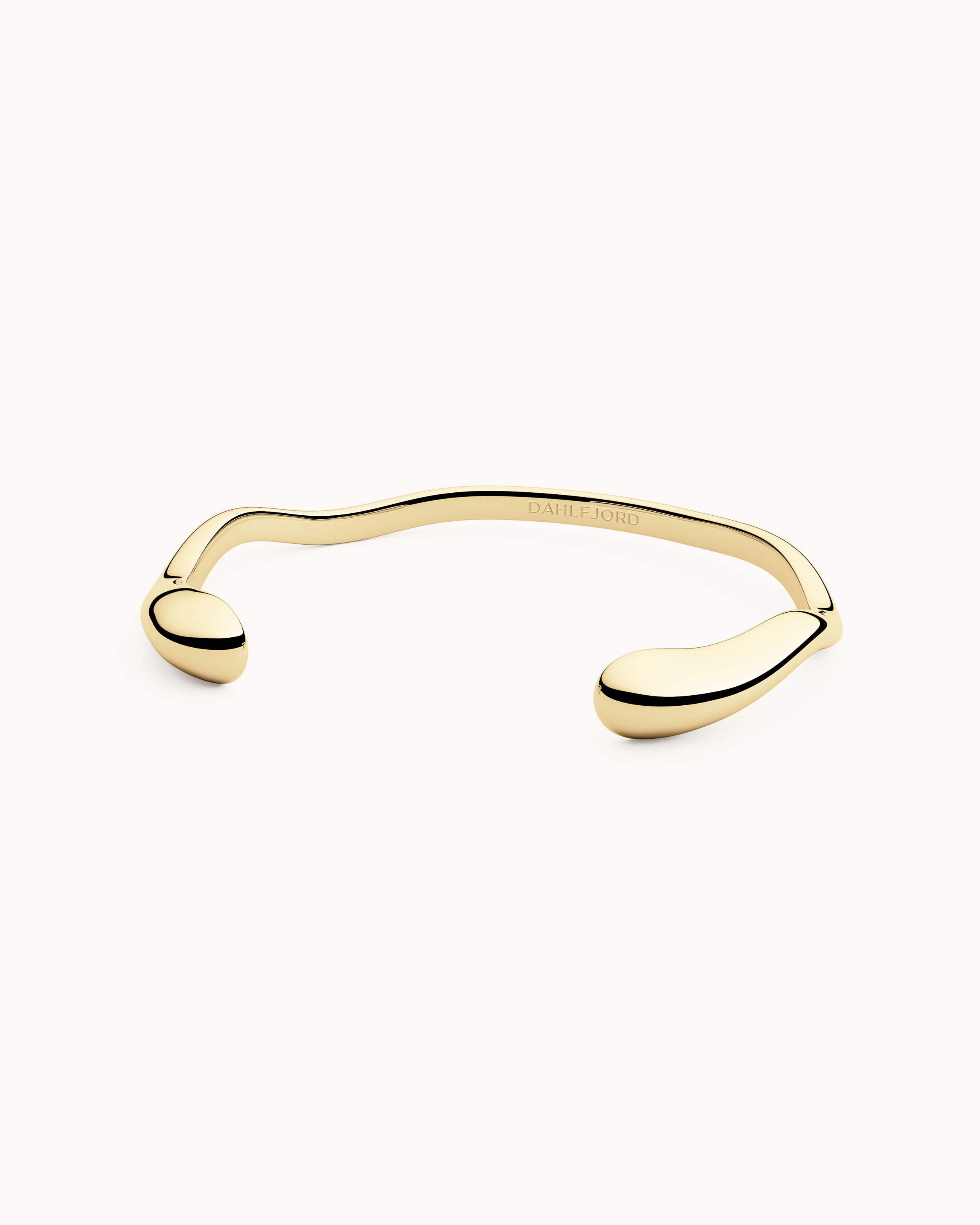 Sara Vågigt Armband Guld