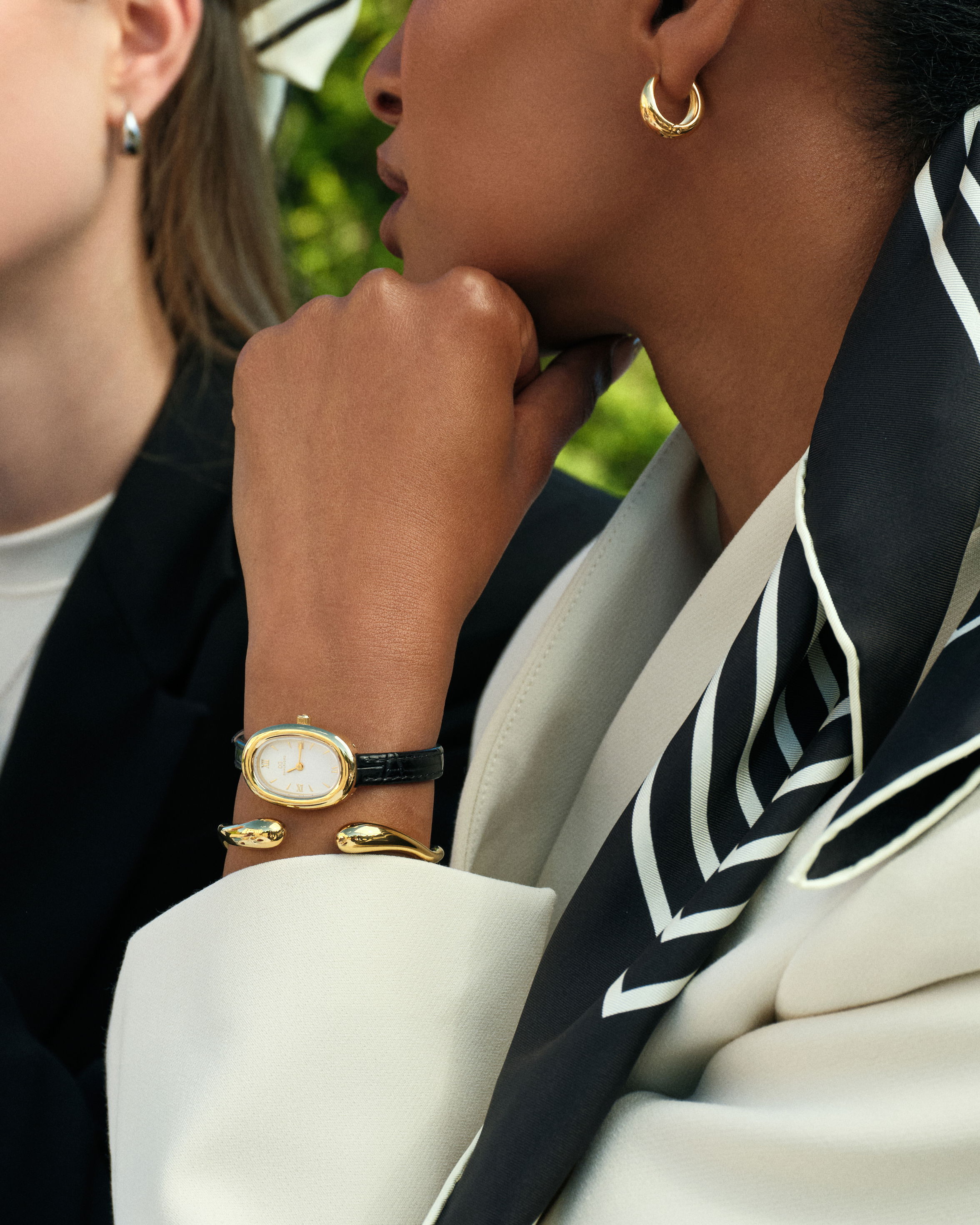 Sara Vågigt Armband Guld