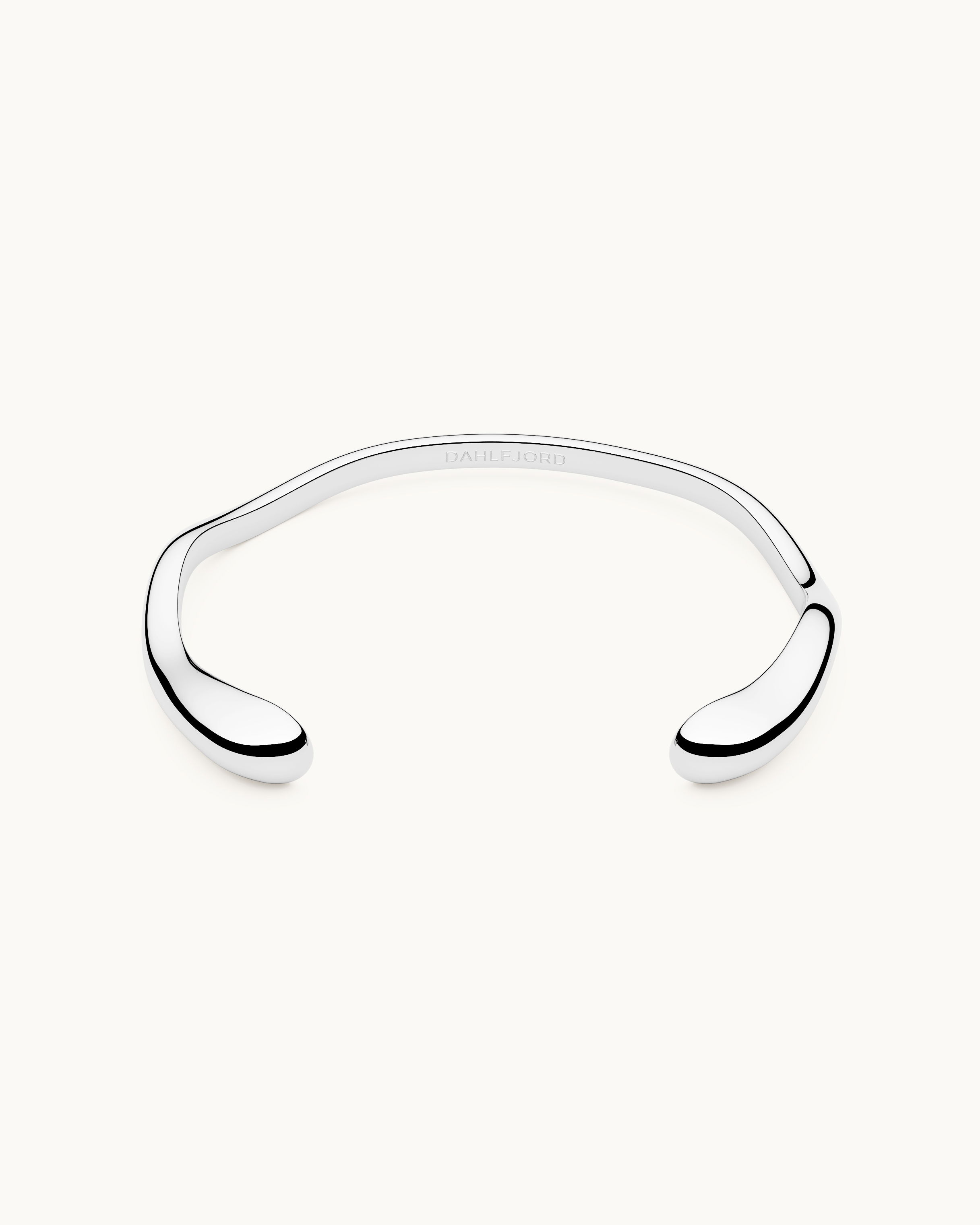 Sara Vågigt Armband Silver Ton