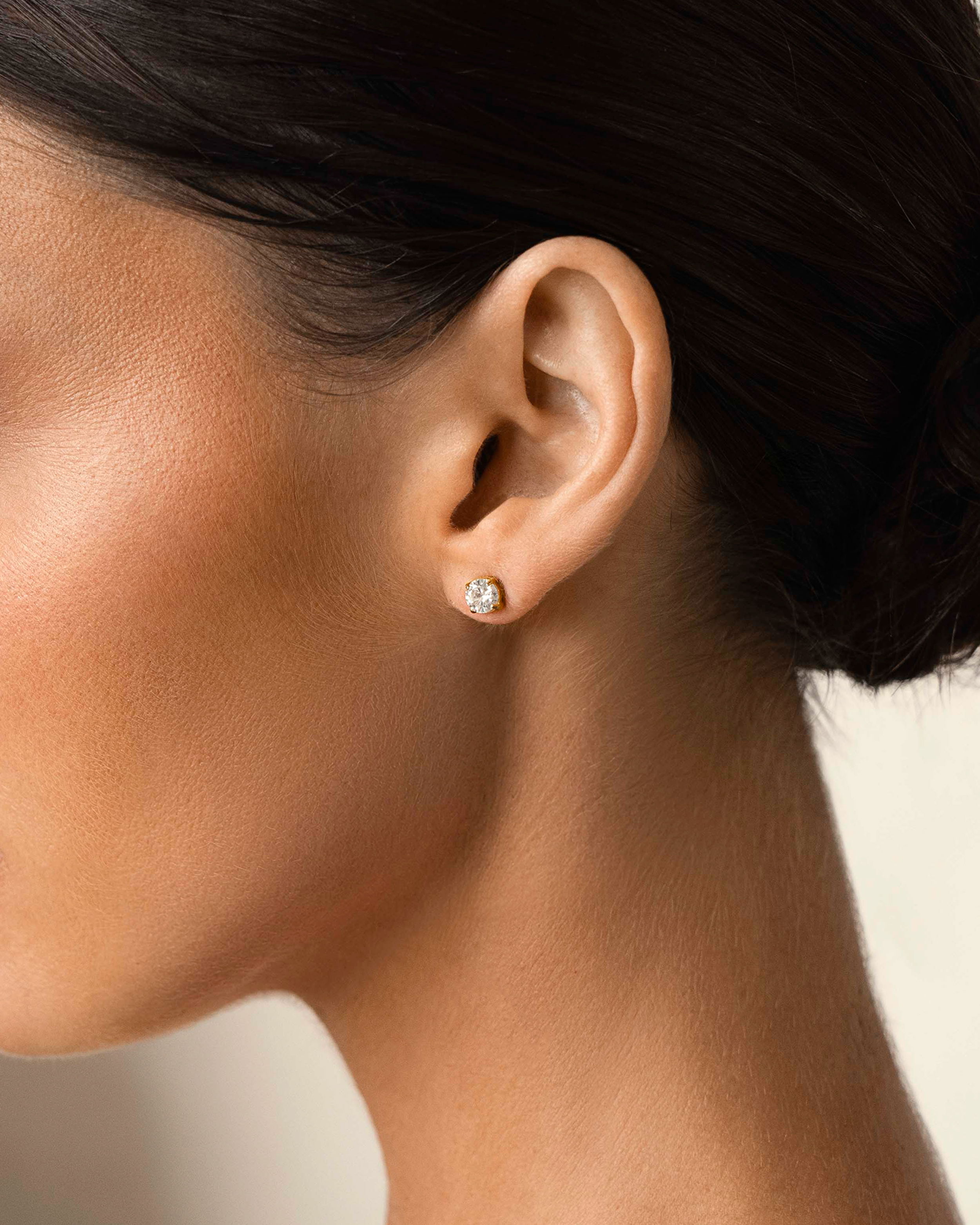 Luna Studs Örhängen Guld