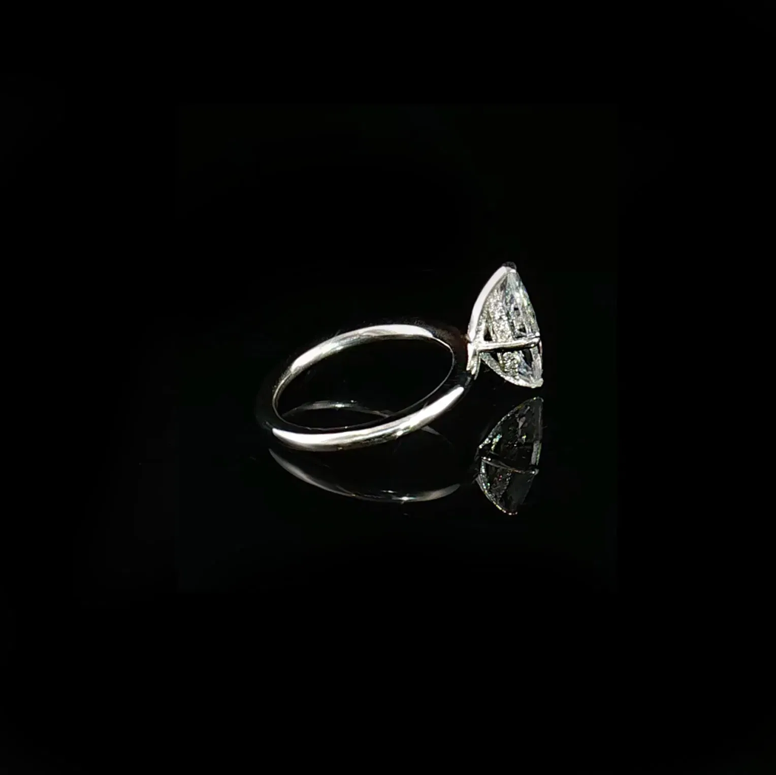 Melissa Solitär Marquise Halo